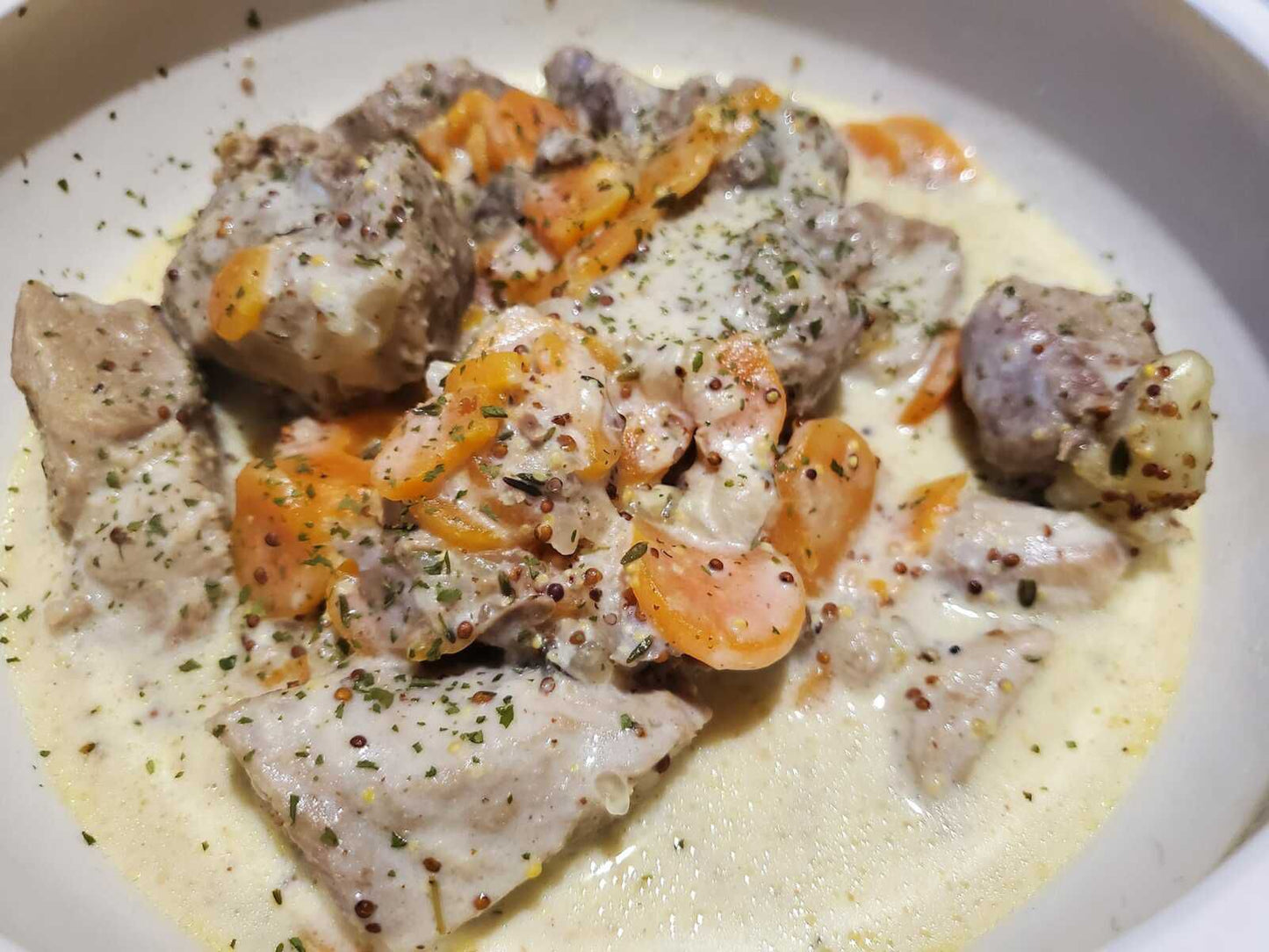 SAUTE DE PORC AU CAMEMBERT /3 Personnes